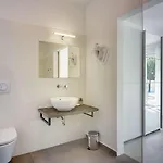 Moderne Mit Privatem Pool, Sonnenterrasse Nur 2 Km Vom Σπίτι διακοπών