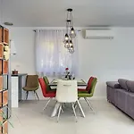 Σπίτι διακοπών Moderne Mit Privatem Pool, Sonnenterrasse Nur 2 Km Vom *