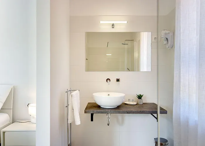 Semesterbostad Moderne Mit Privatem Pool, Sonnenterrasse Nur 2 Km Vom *