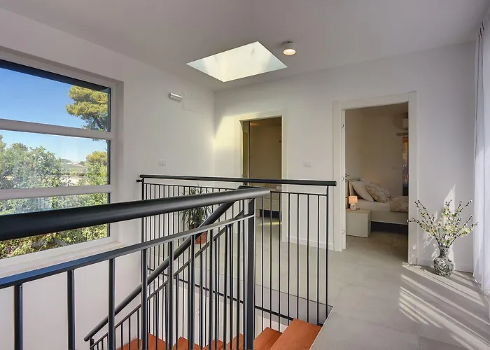 Moderne Mit Privatem Pool, Sonnenterrasse Nur 2 Km Vom Semesterbostad